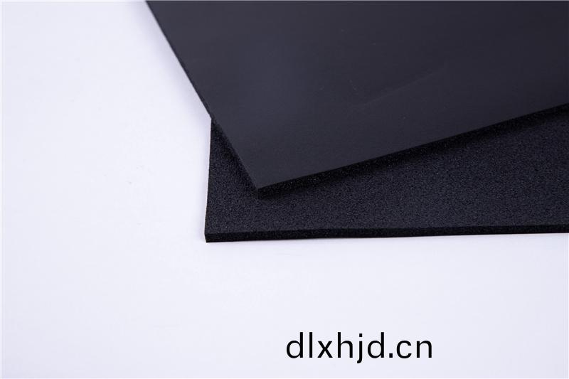 橡(xiang)塑(su) NB-70